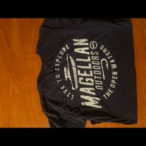 Magellan outdoors navy t-shirt